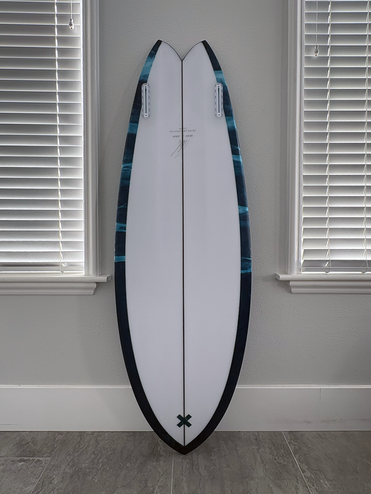 VEE BEE / 5'3" x 19.5 x 2.35