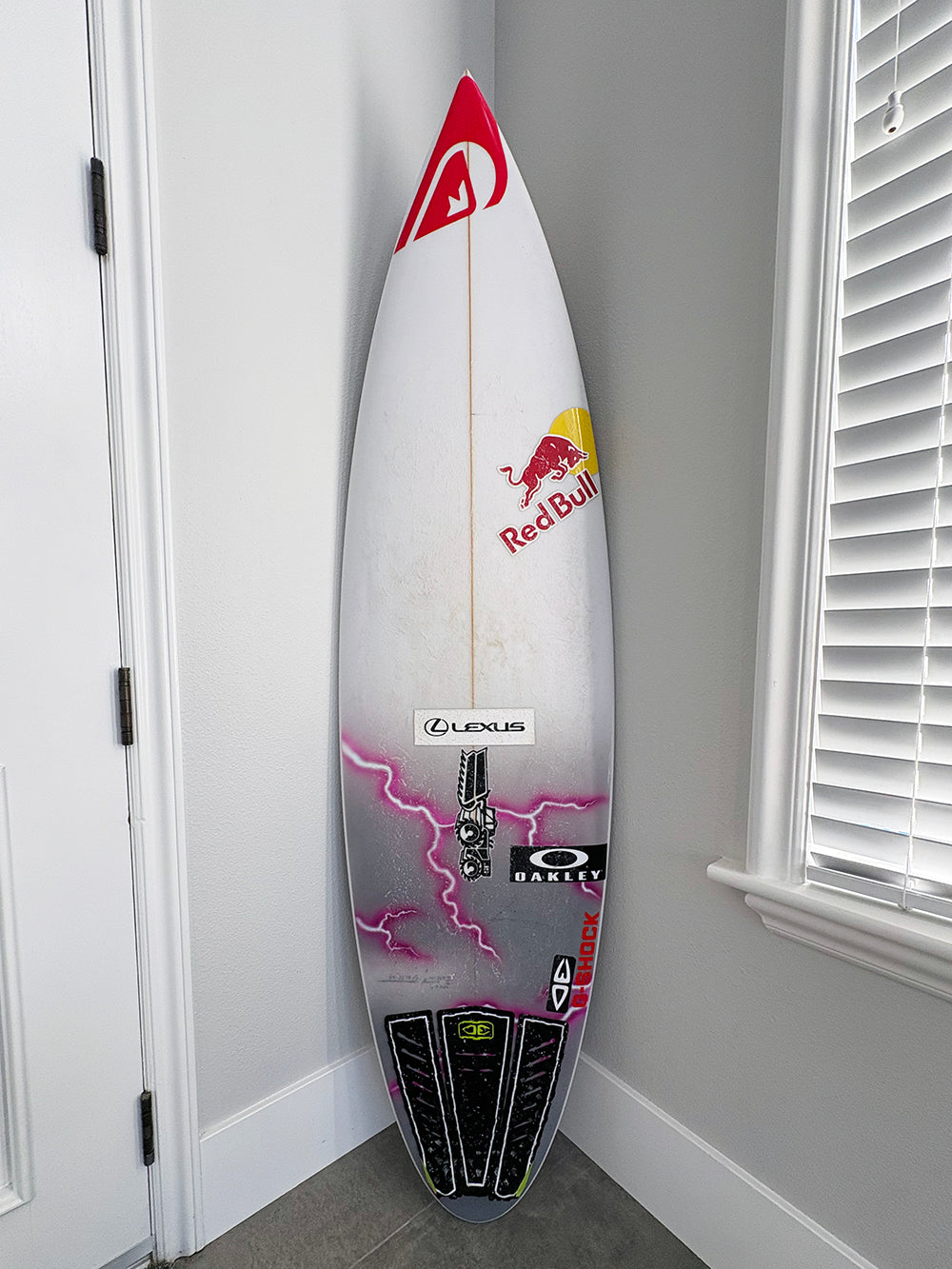 五十嵐カノア使用ボード・JS / XERO GARAVITY / PU / 6'0