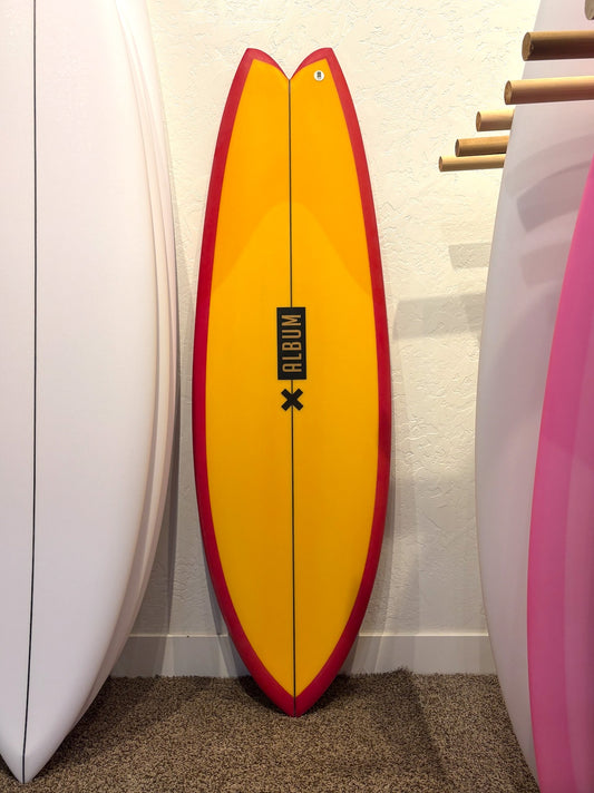 VEE BEE / 5'3" × 19.75 × 2.4 / 26.7L