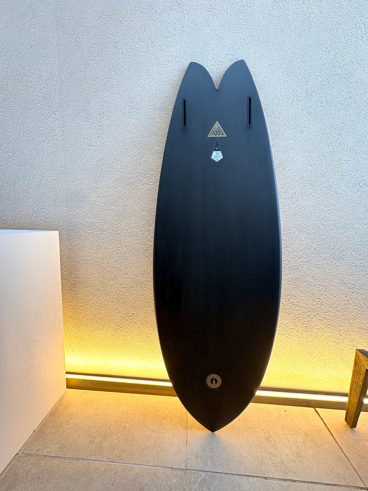 SUNSTONE DARKARTS / 5'0" 20 2.3 28L