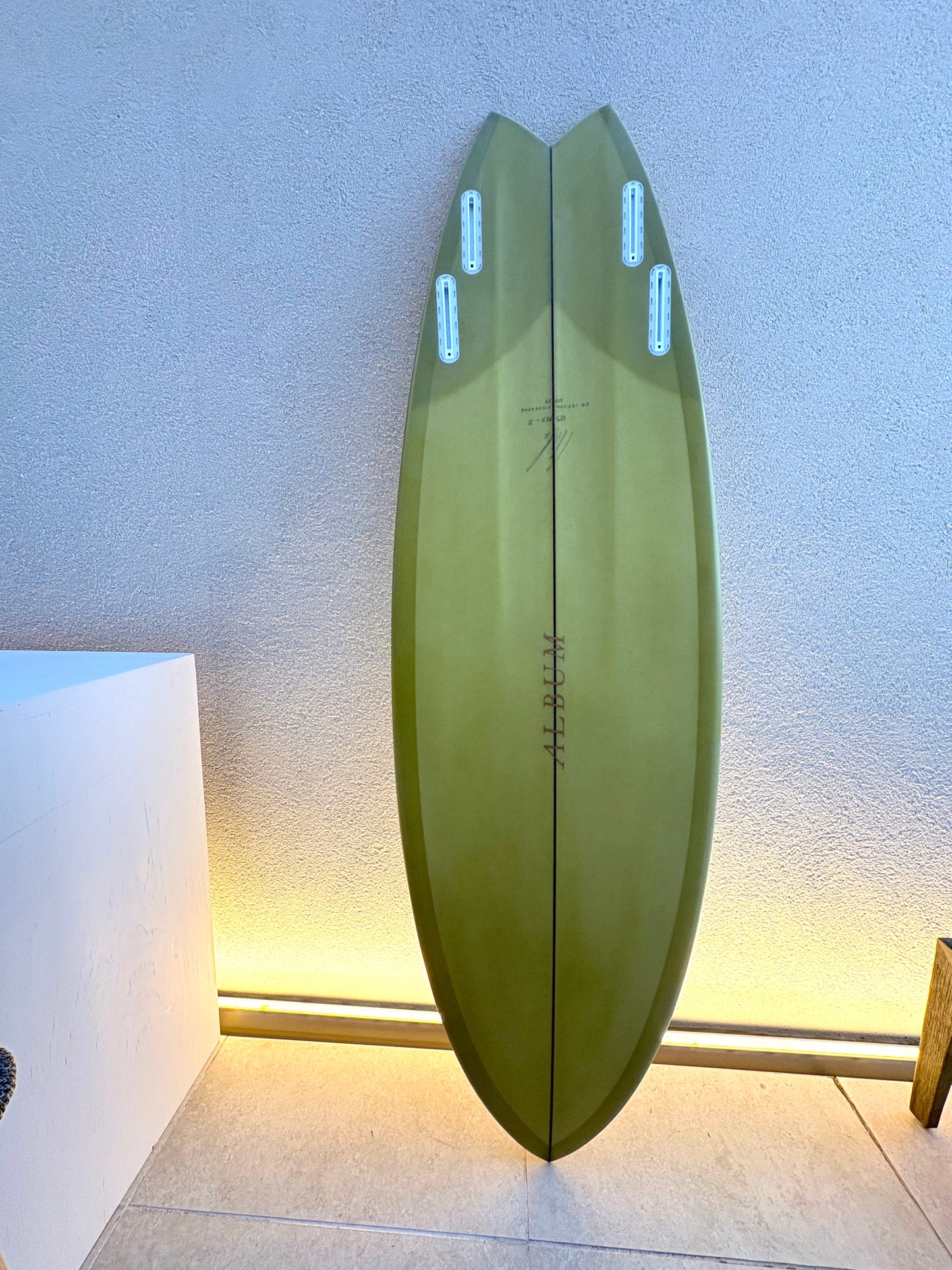 VESPER / 5'8" 19.5 2.32