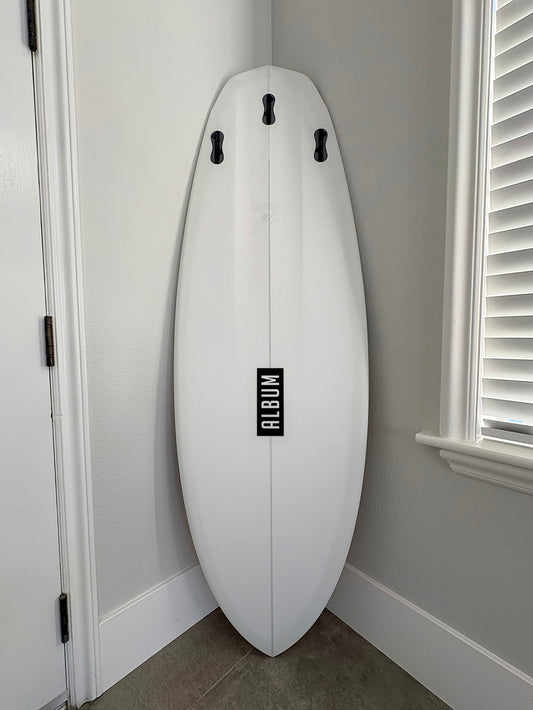 5'8" Plasmic
