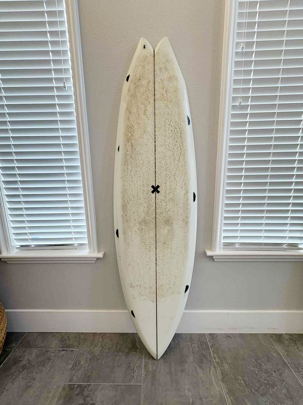 6'2" x 20.75 x 2.68 INSANITY