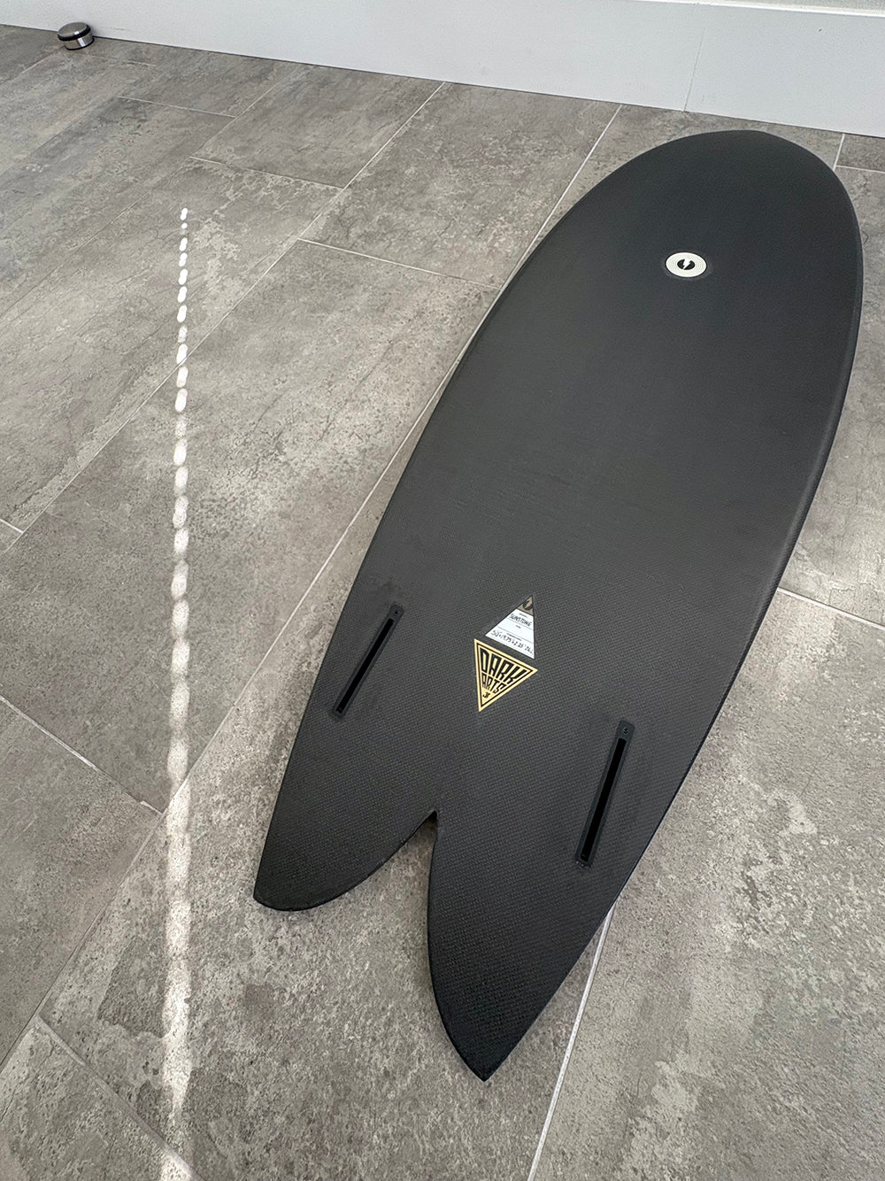 5'0" x 19.75" x 2.25" 26.2L  SUNSTONE (DARKARTS)