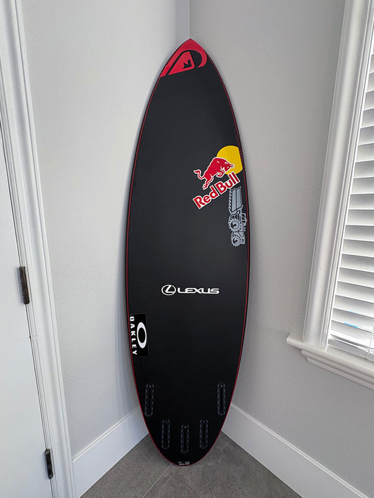 五十嵐カノア使用ボード・JS / CARBON / 6’0"